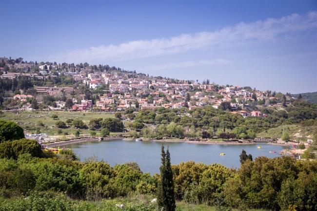 Appartamento מול האגם Maalot Tarshiha Esterno foto